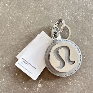 FREE WITH BUNDLE - NWT lululemon grey keychain 🍋